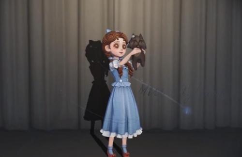 《第五人格》小女孩桃乐丝皮肤介绍